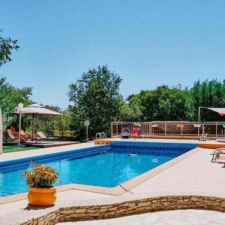 Des Cigales Отель типа 