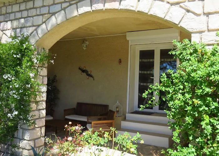 Des Cigales ベッド・アンド・ブレックファスト